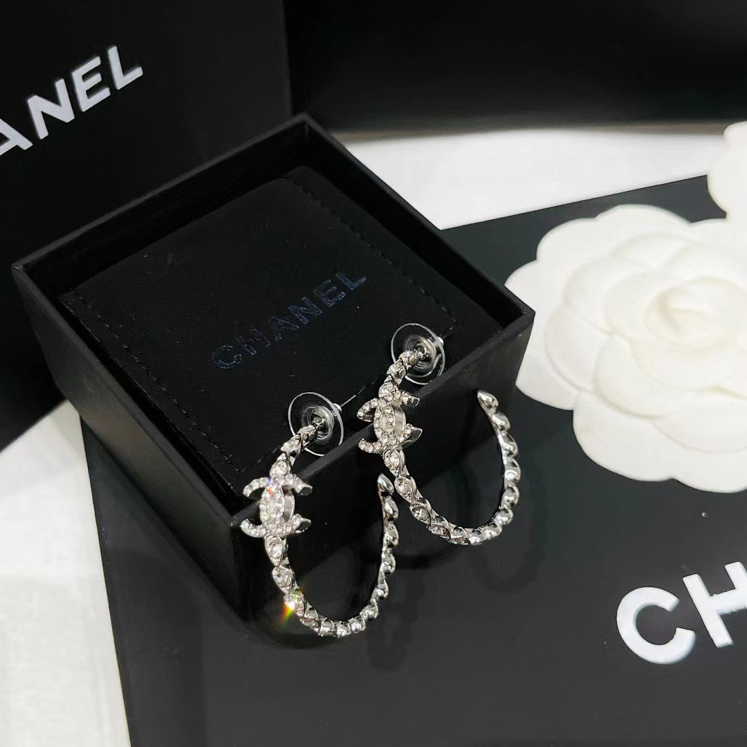 CHANE1 ダブルC ダイヤモンド イヤリング【50％割引+送料無料】