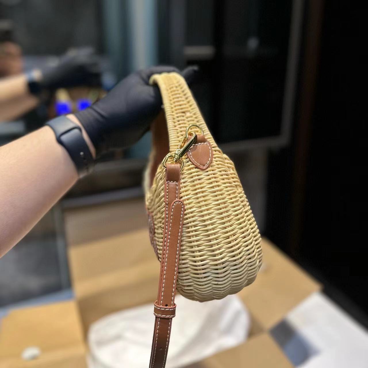 M1UM1U  織りハンドバッグ【50％割引+送料無料】