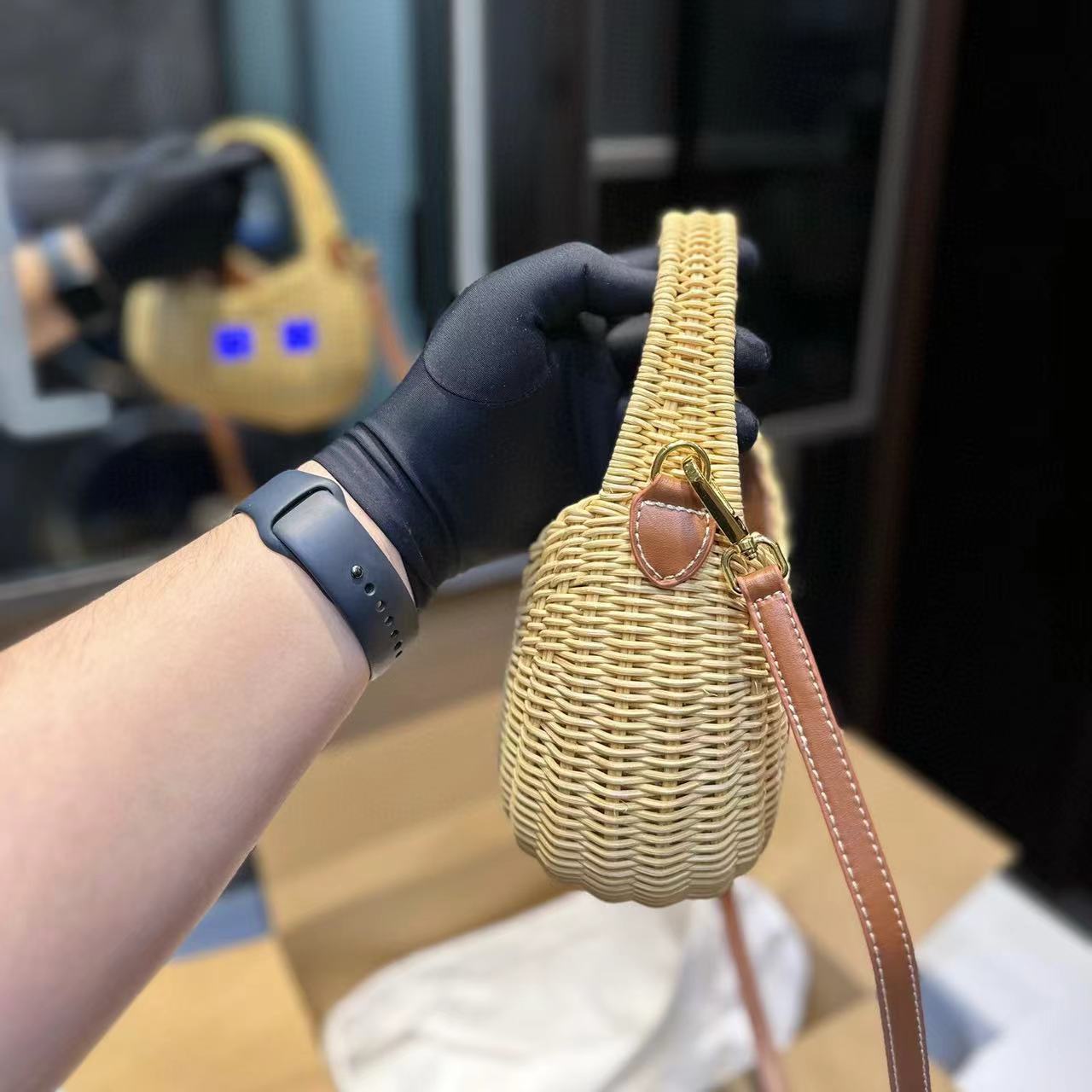 M1UM1U  織りハンドバッグ【50％割引+送料無料】