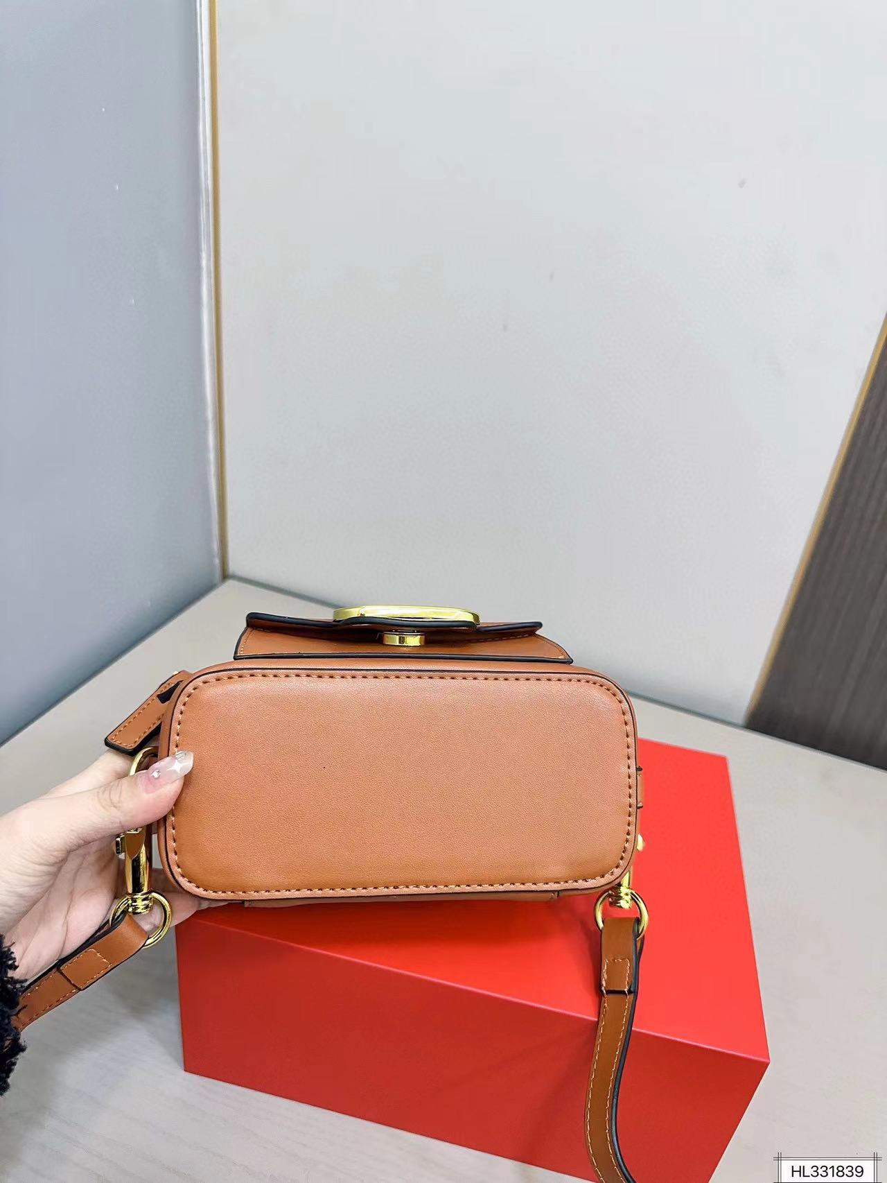 VALENTIN0  ハンドルバッグ【50％割引+送料無料】