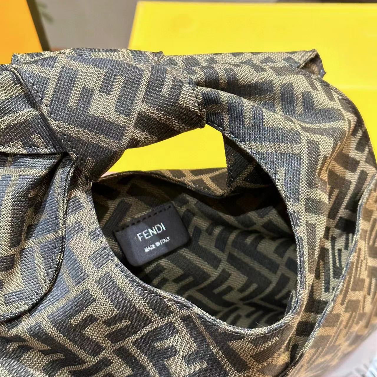 FEND1 老眼ハンドバッグ【50％割引+送料無料】