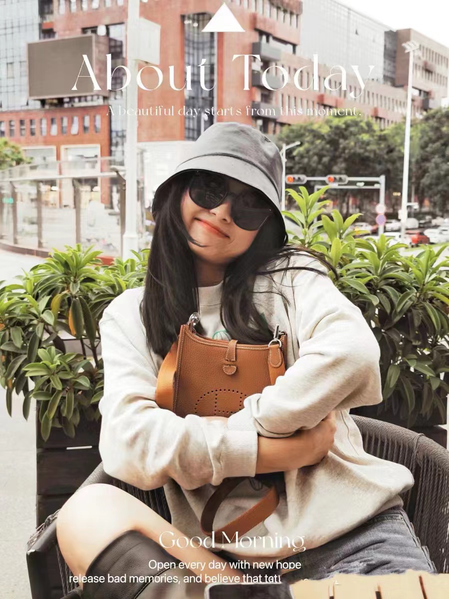 HEREM5  evelyne クロスボディバッグ【50％割引+送料無料】