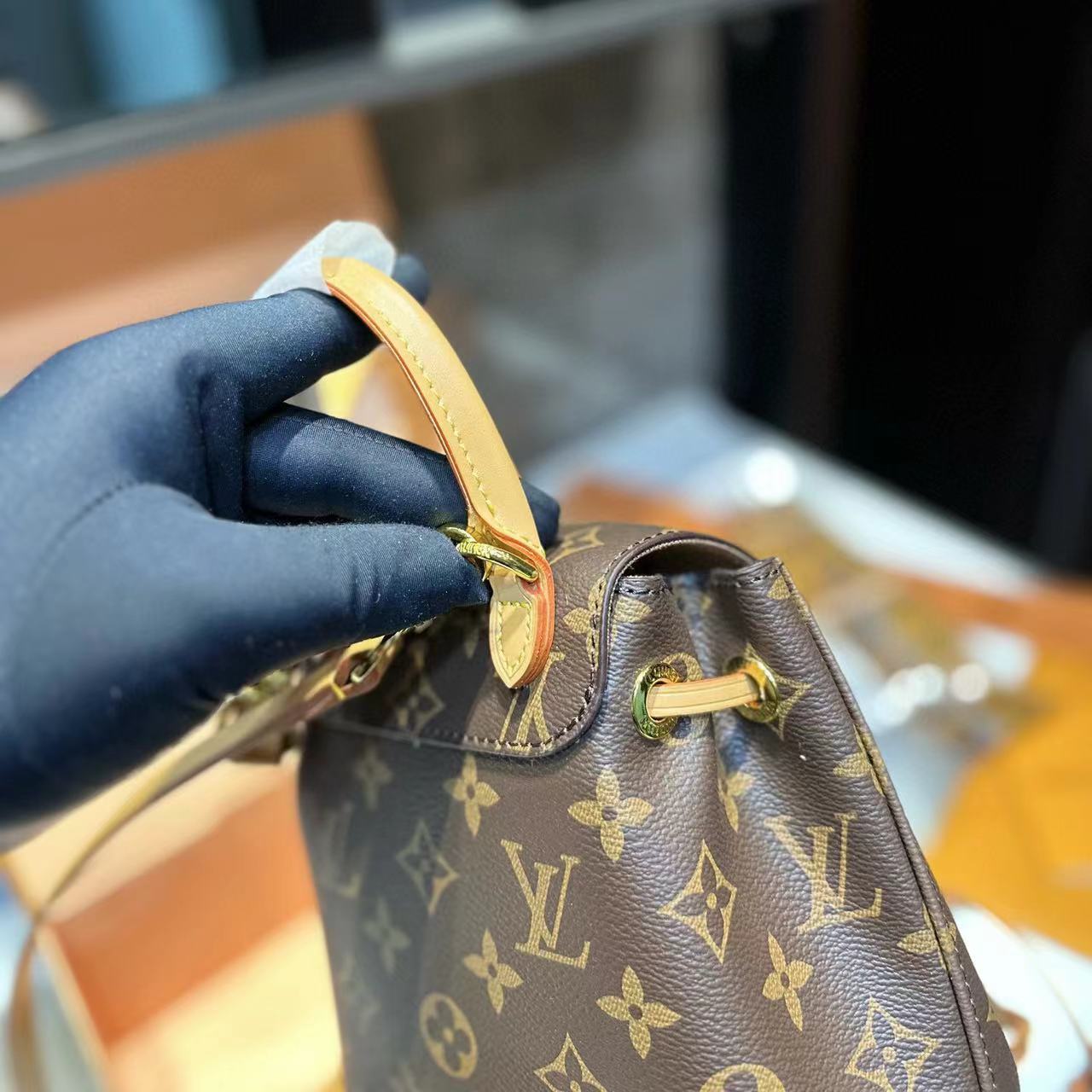 LV 老眼ダブルバックパック【50％割引+送料無料】