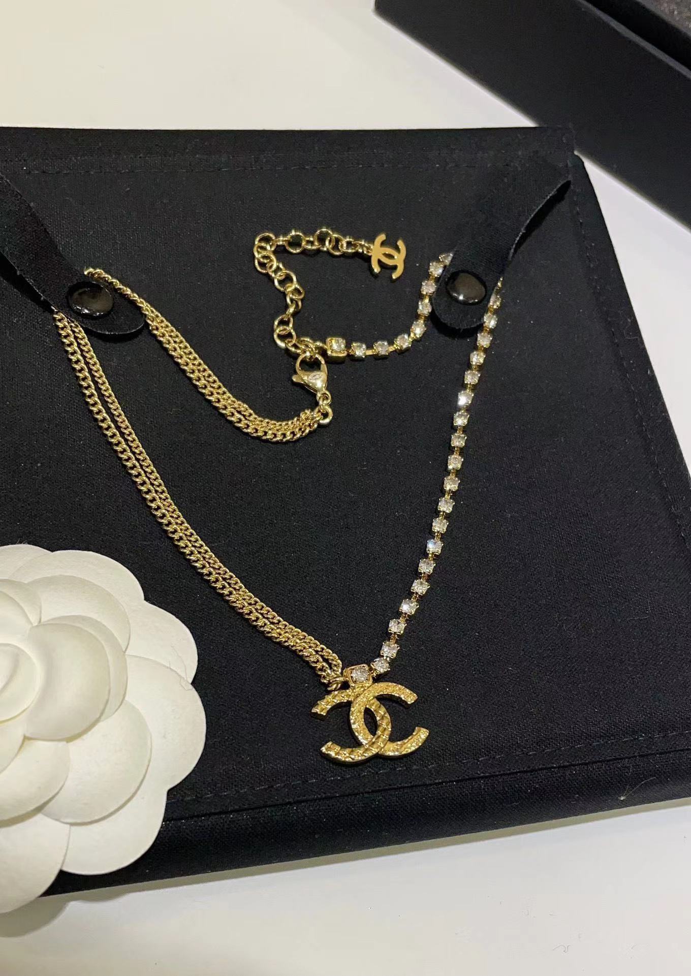CHANE1 ダブルC ダイヤモンド ネックレス【50％割引+送料無料】