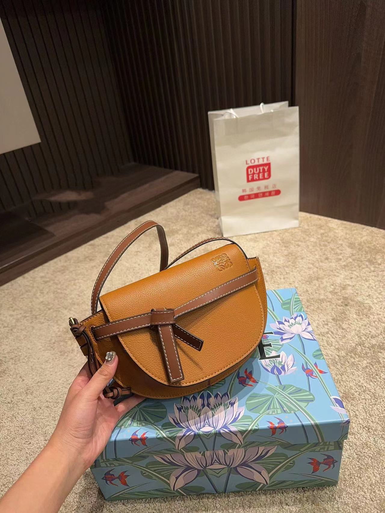 L0WEW サドルバッグ【50％割引+送料無料】