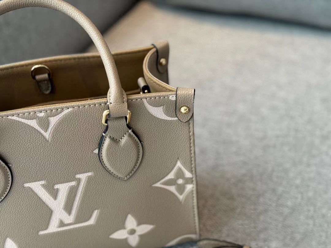 Lv  onthego ショッピングバッグ【50％割引+送料無料】