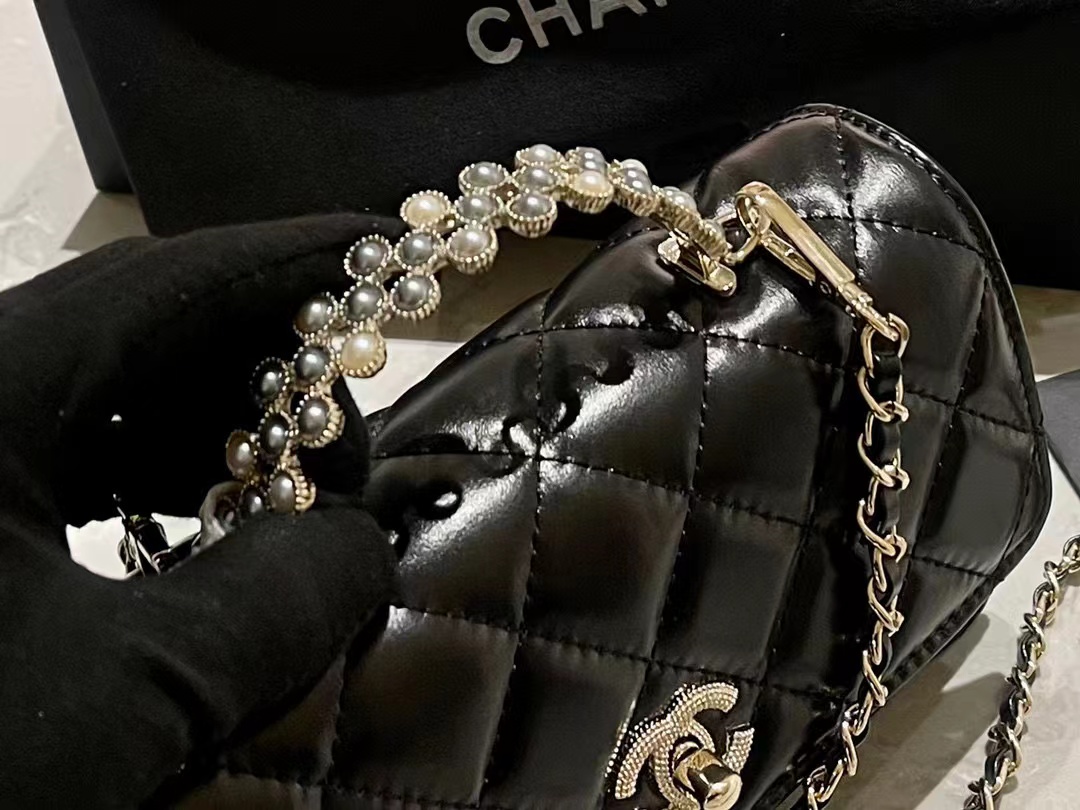 CHANE1 パールハンドルハンドチェーンバッグ【50％割引+送料無料】