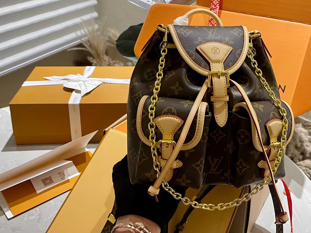 LV 老眼用バックパック【50％割引+送料無料】