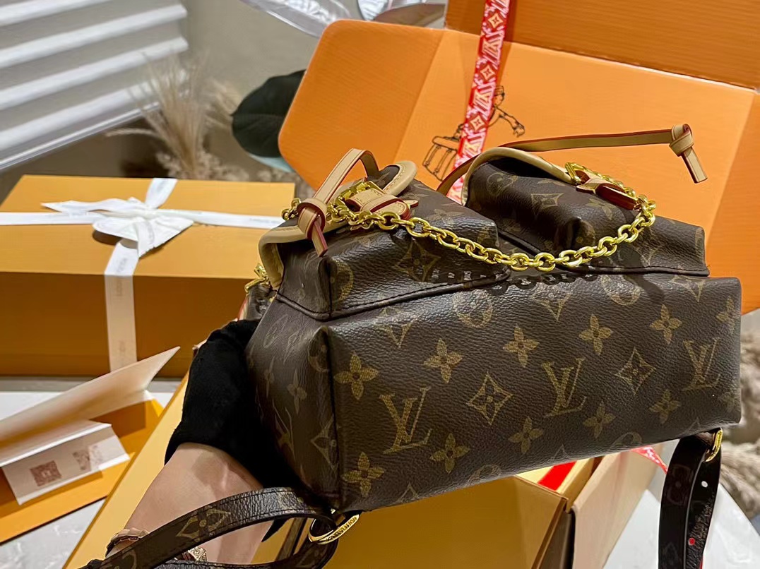 LV 老眼用バックパック【50％割引+送料無料】