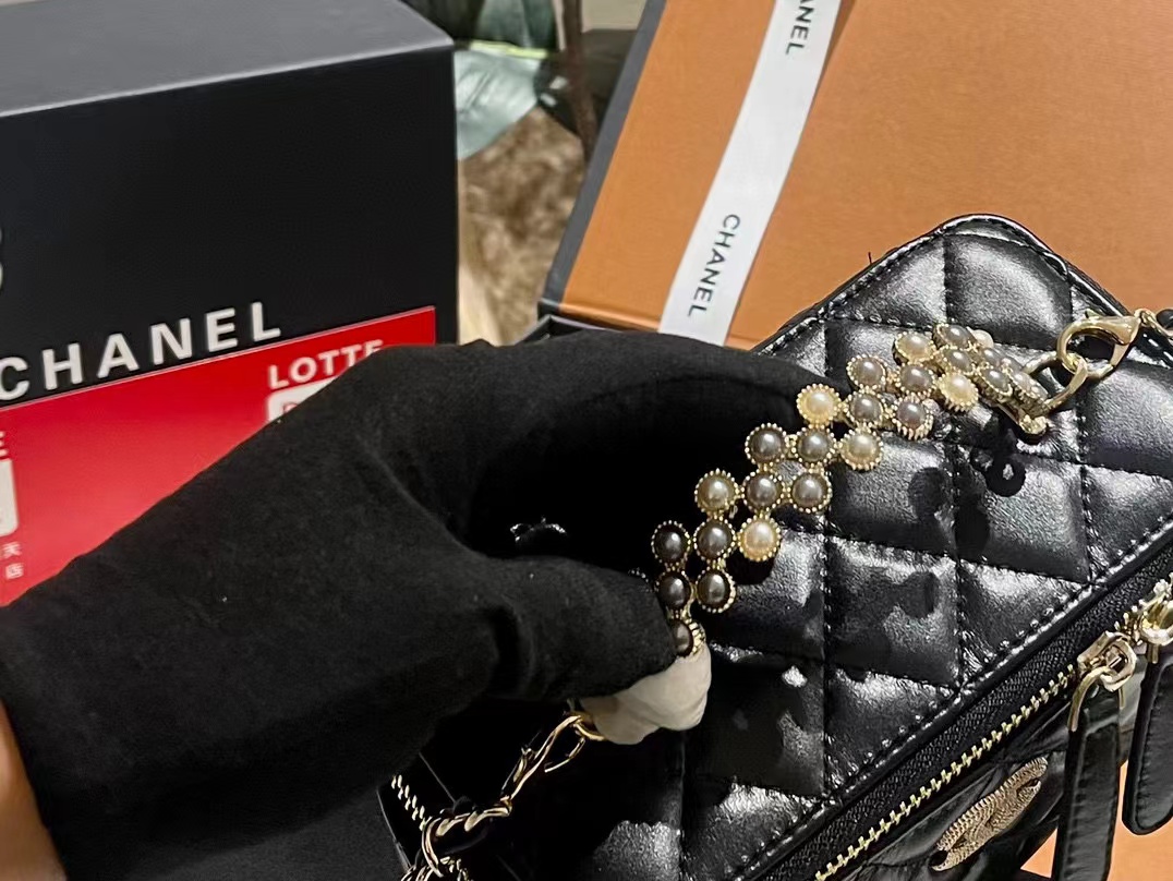 CHANE1 カメリアハンドチェーンバッグ【50％割引+送料無料】