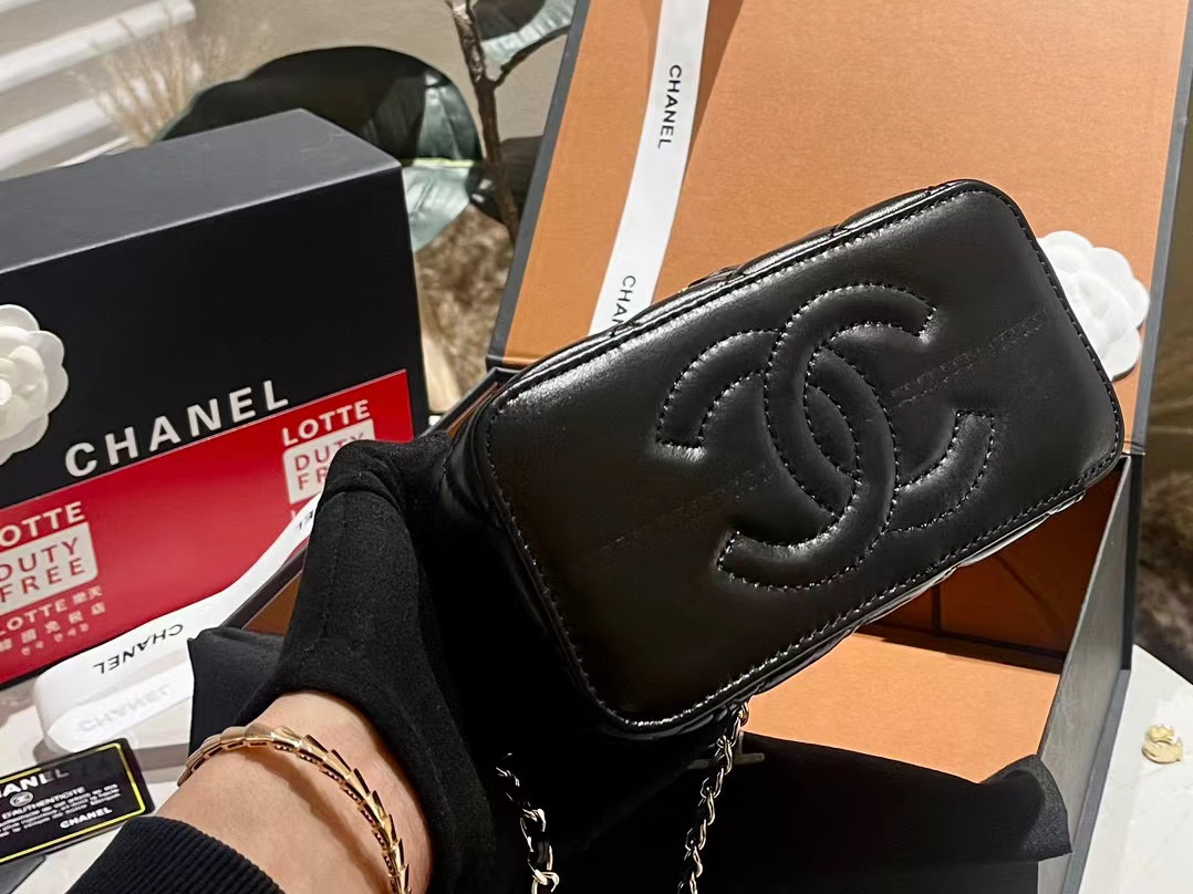 CHANE1 カメリアハンドチェーンバッグ【50％割引+送料無料】