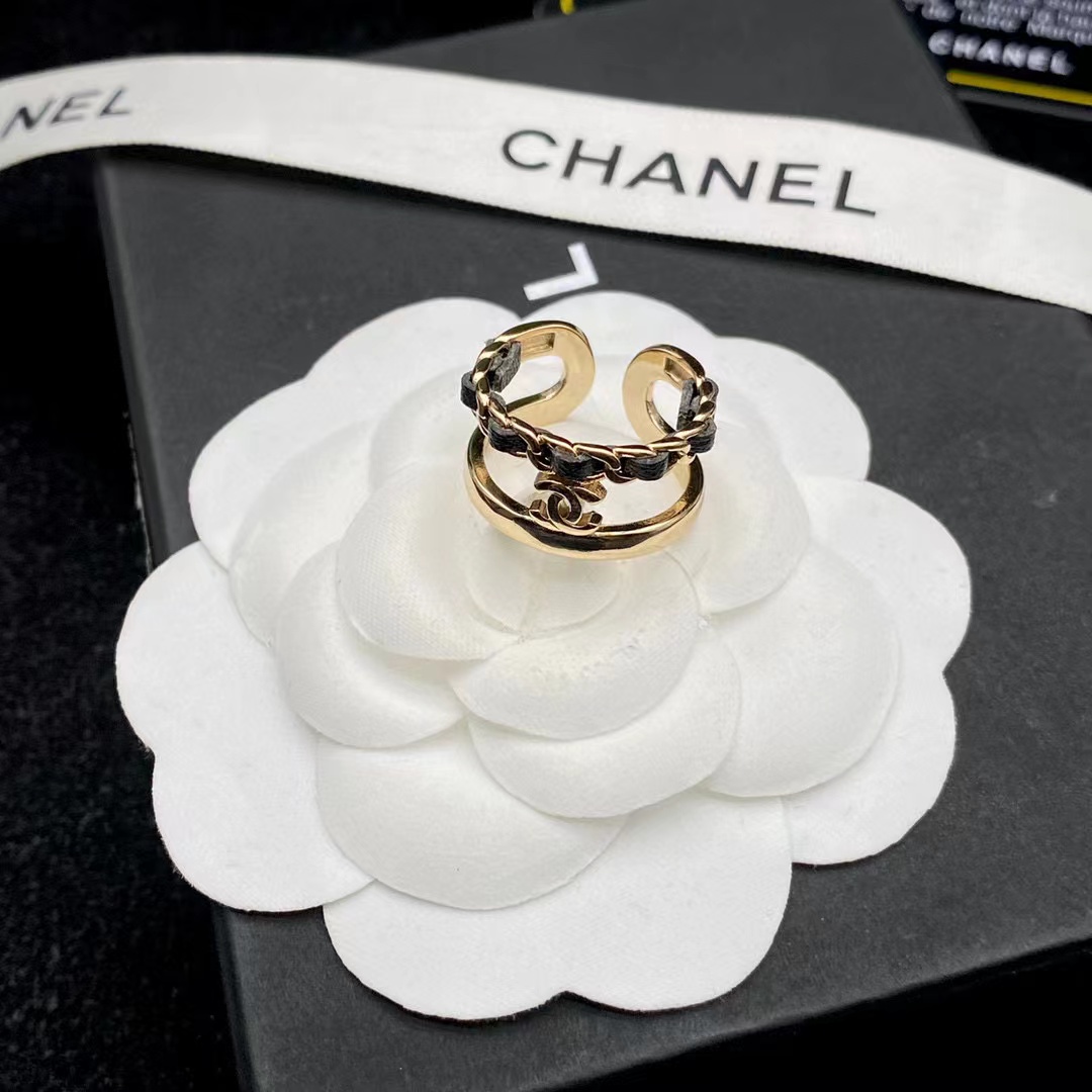 CHANE1 ダブルCロゴリング【 50％割引+送料無料】