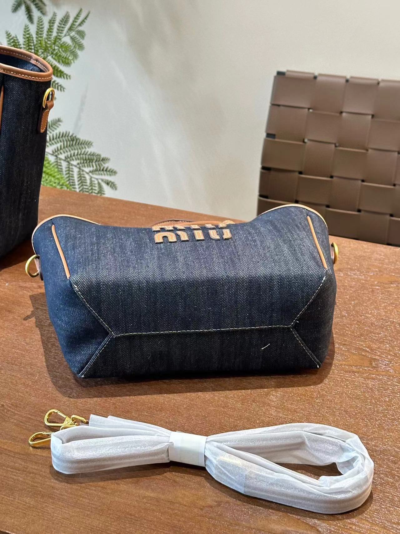 M1UM1U デニムハンドバッグ 【50％割引+送料無料】