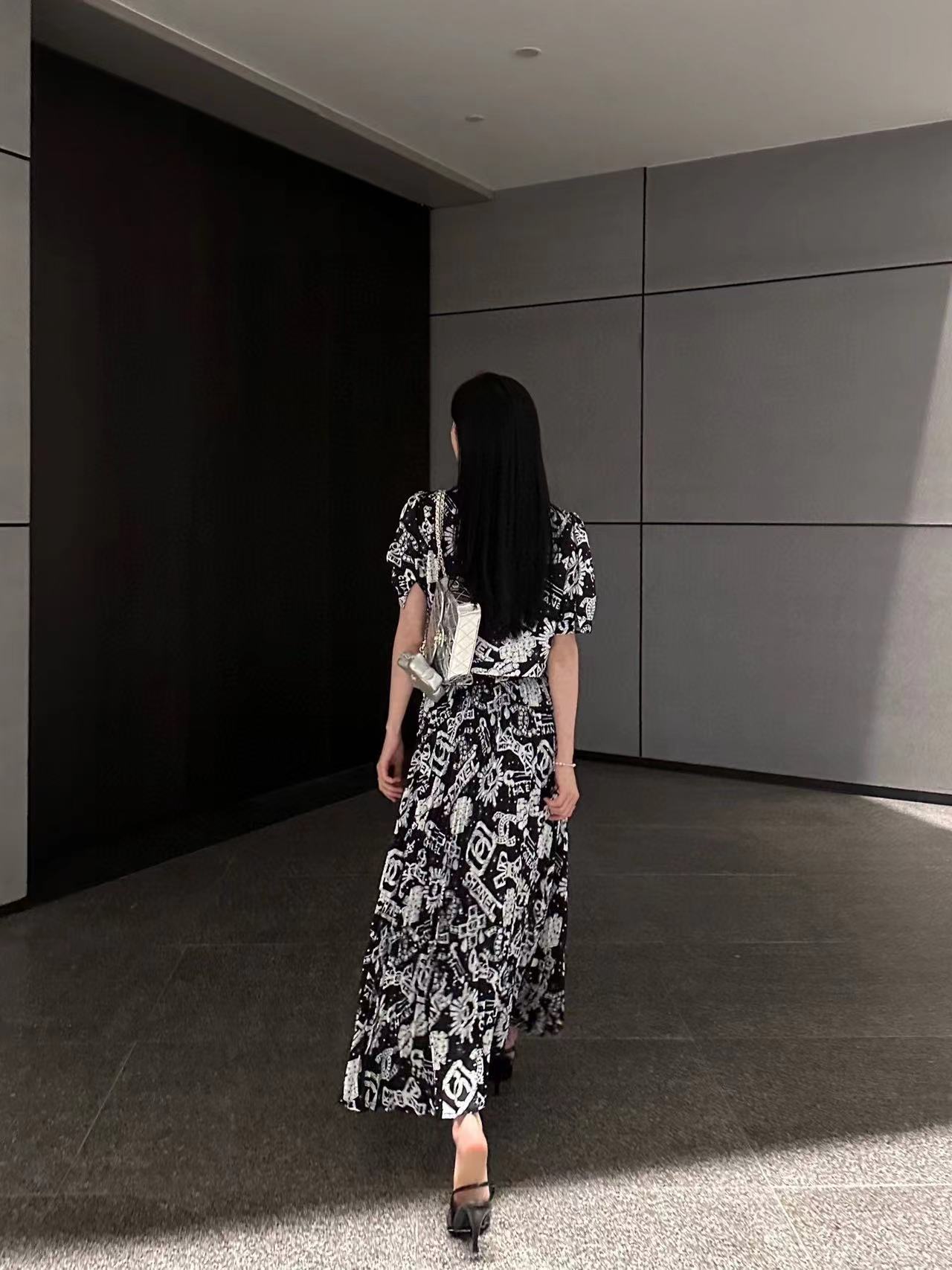 CHANE1 プリントシャツ+スカート 2点セット【 50％割引+送料無料】