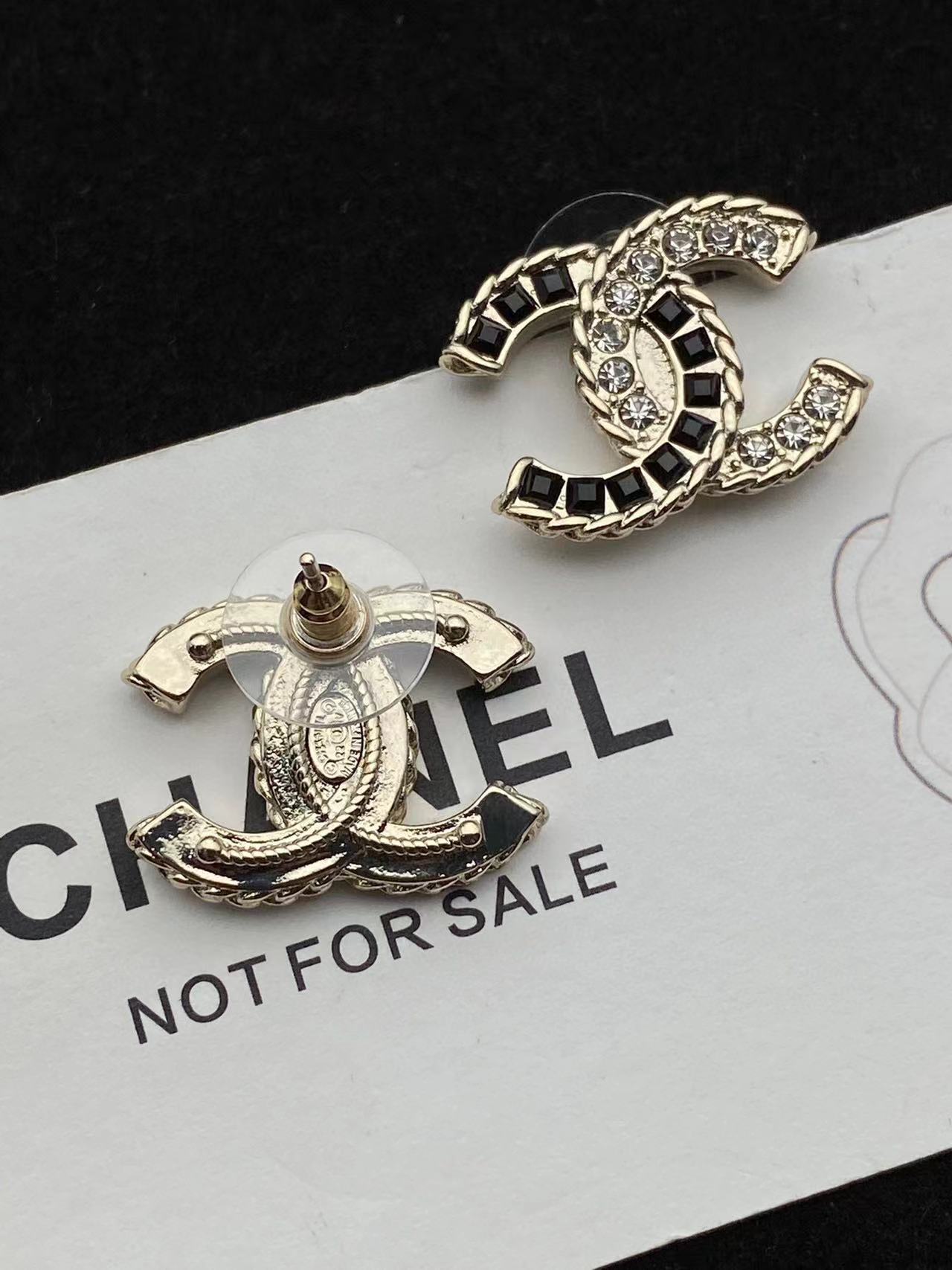 CHANE1 ダブルC スクエア ダイヤモンド ピアス【 50％割引+送料無料】