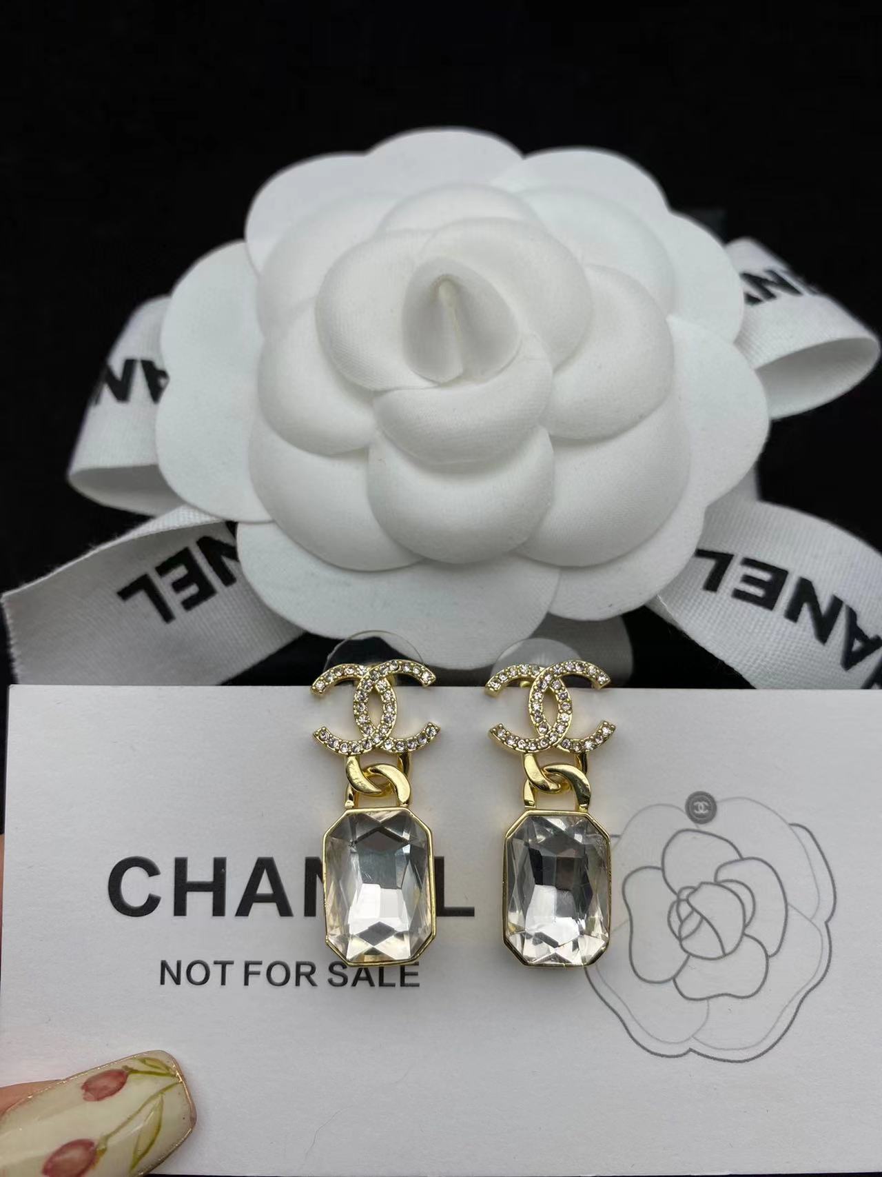 CHANE1 スクエア CC ピアス【 50％割引+送料無料】