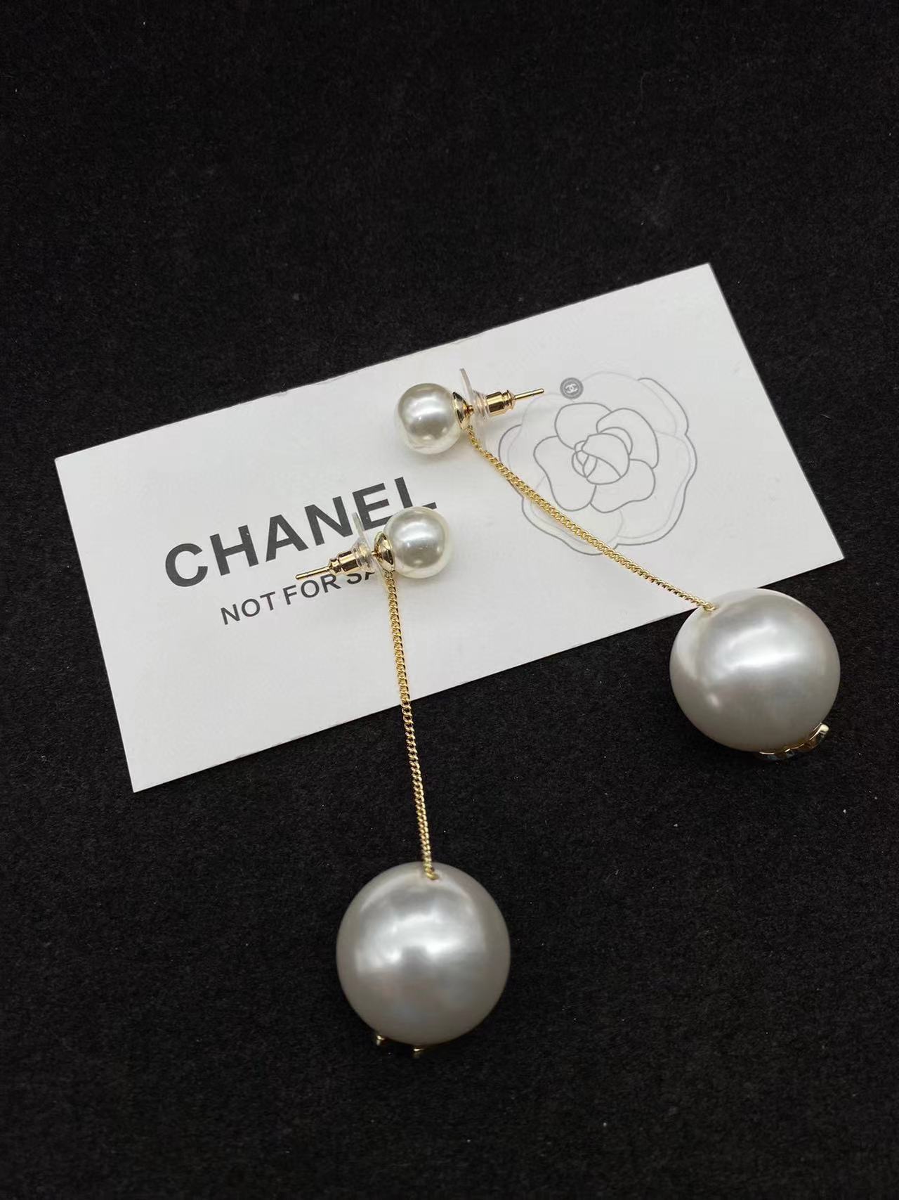 CHANE1 パールスタッドピアス【 50％割引+送料無料】