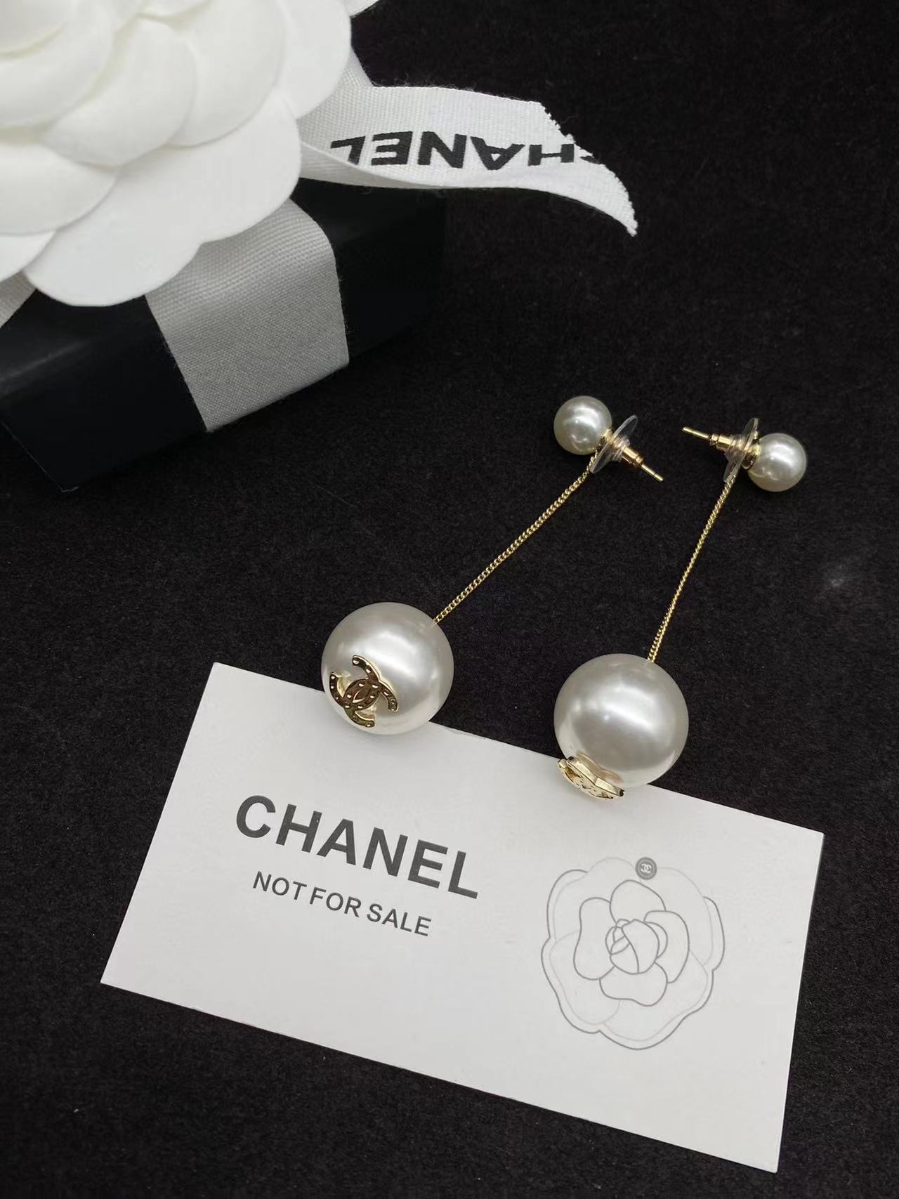 CHANE1 パールスタッドピアス【 50％割引+送料無料】