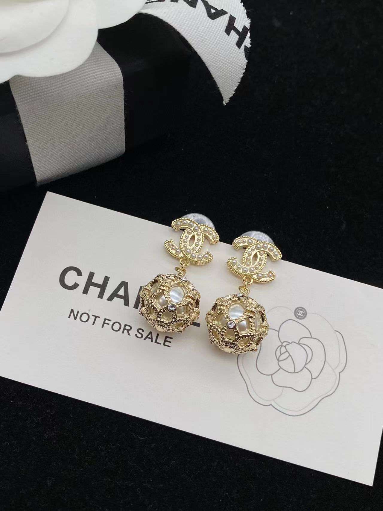 CHANE1 パレス風イヤリング【 50％割引+送料無料】