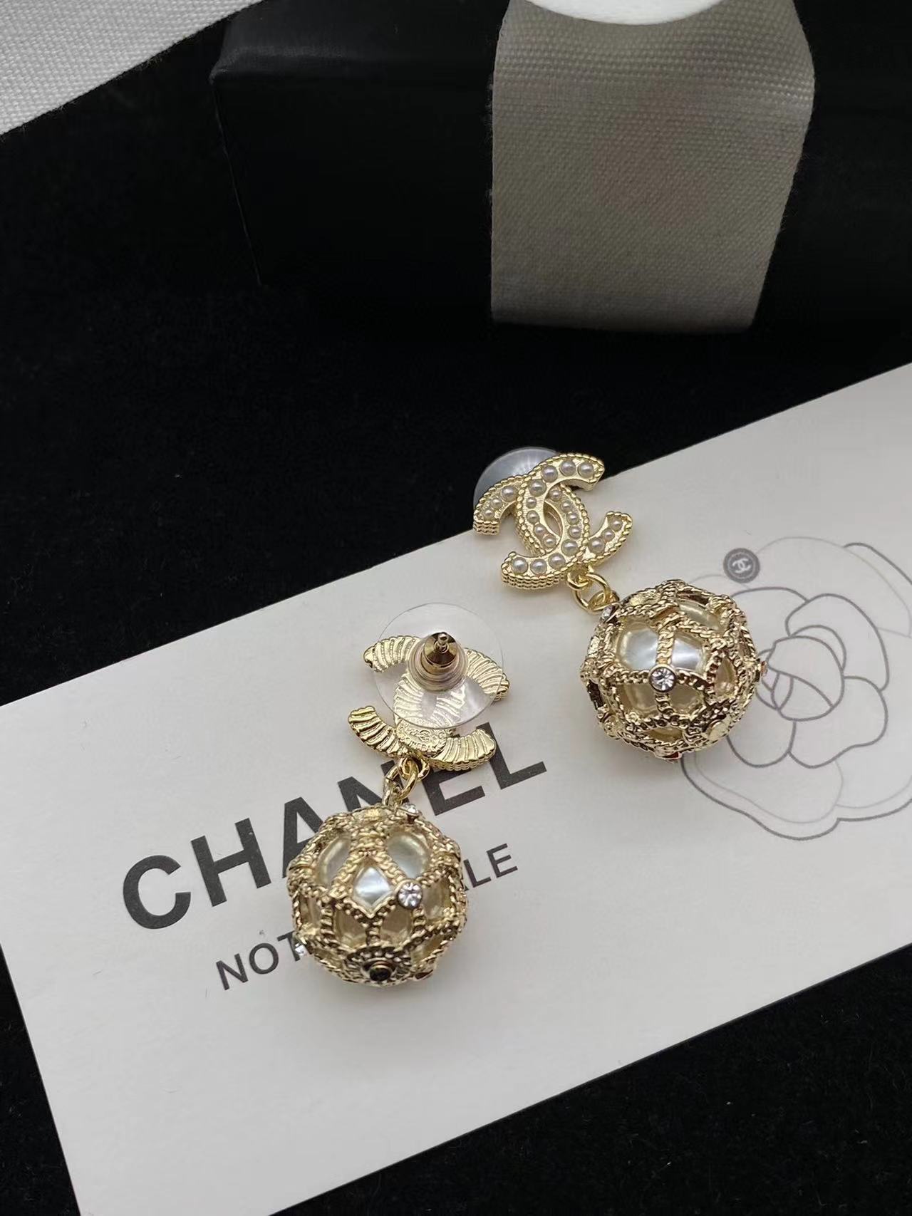 CHANE1 パレス風イヤリング【 50％割引+送料無料】