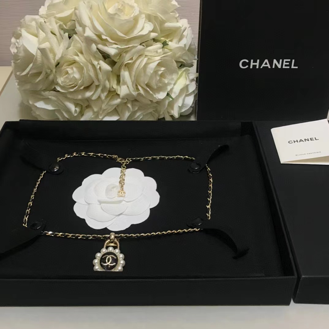 CHANE1 ダブルCパールネックレス【 50％割引+送料無料】