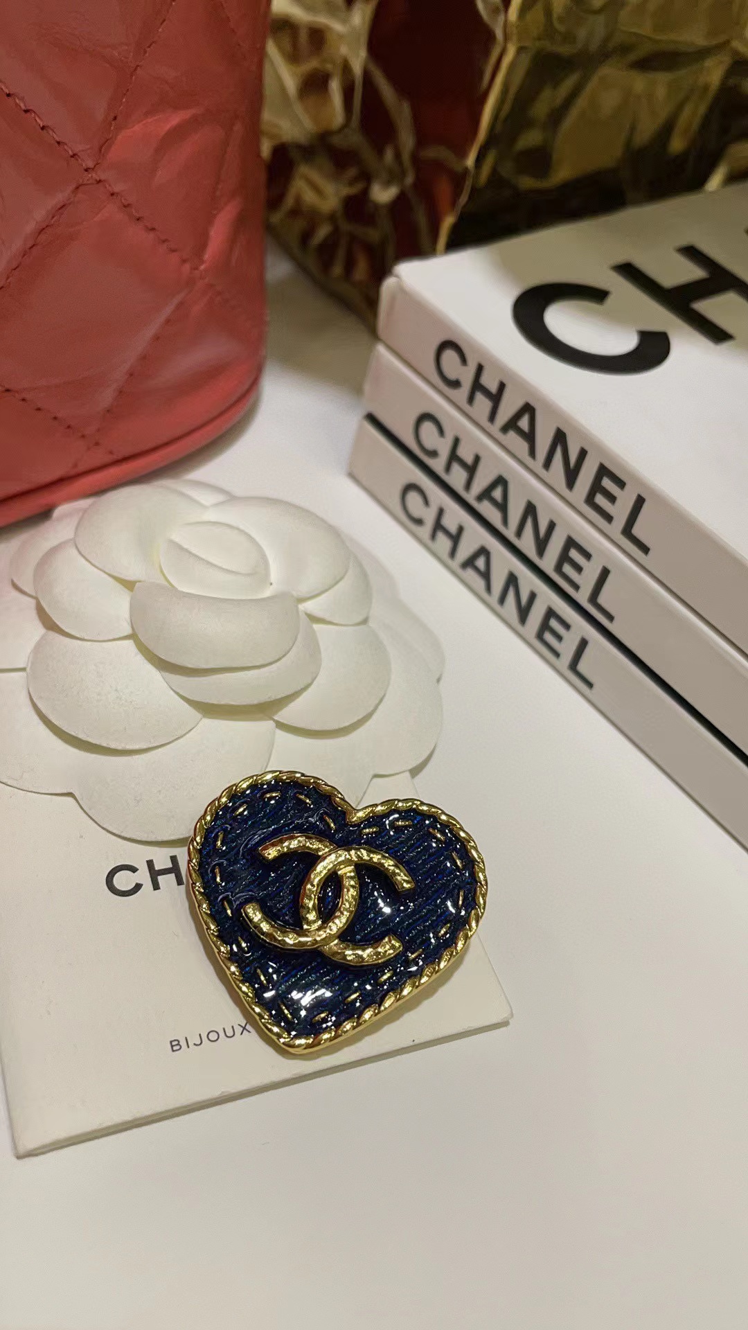 CHANE1 ブルー ダブル C ブローチ【 50％割引+送料無料】