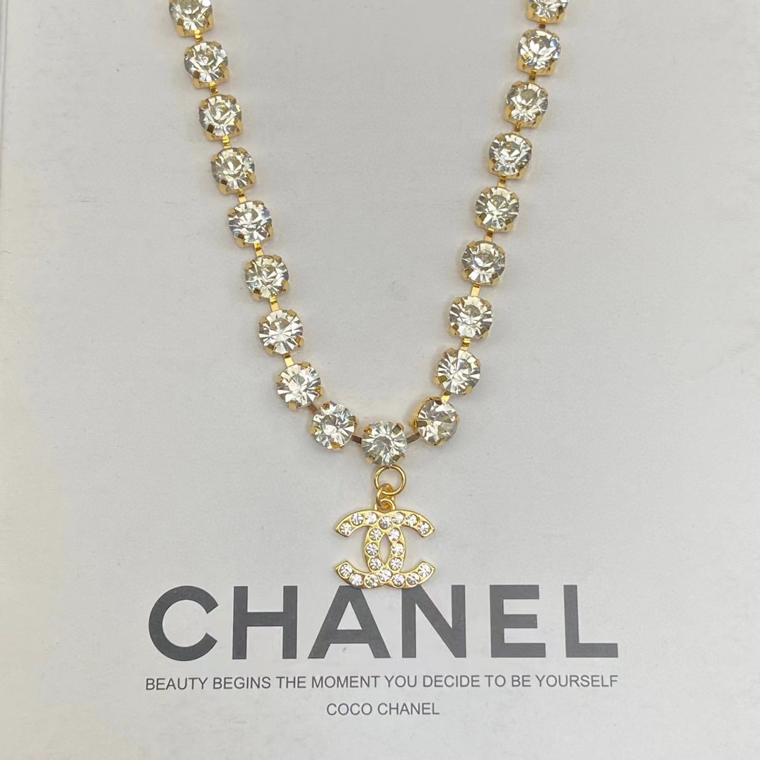 CHANE1 ラウンド ダイヤモンド ダブル C ネックレス【 50％割引+送料無料】