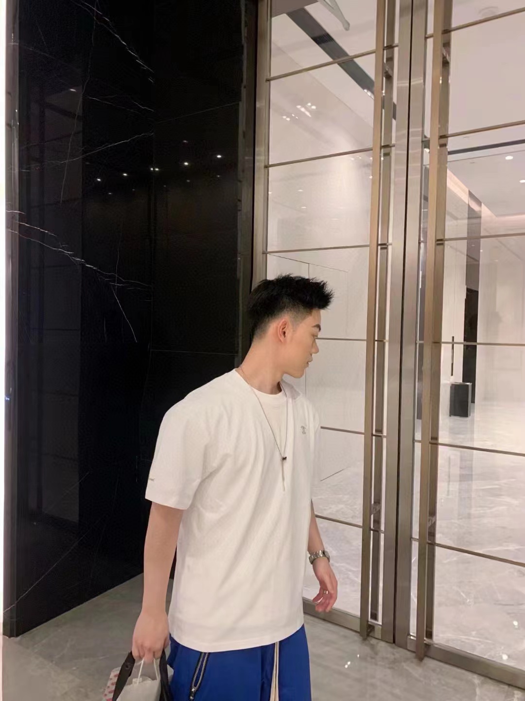 CHANE1 男女兼用 ダブルCロゴ シンプルTシャツ【 50％割引+送料無料】