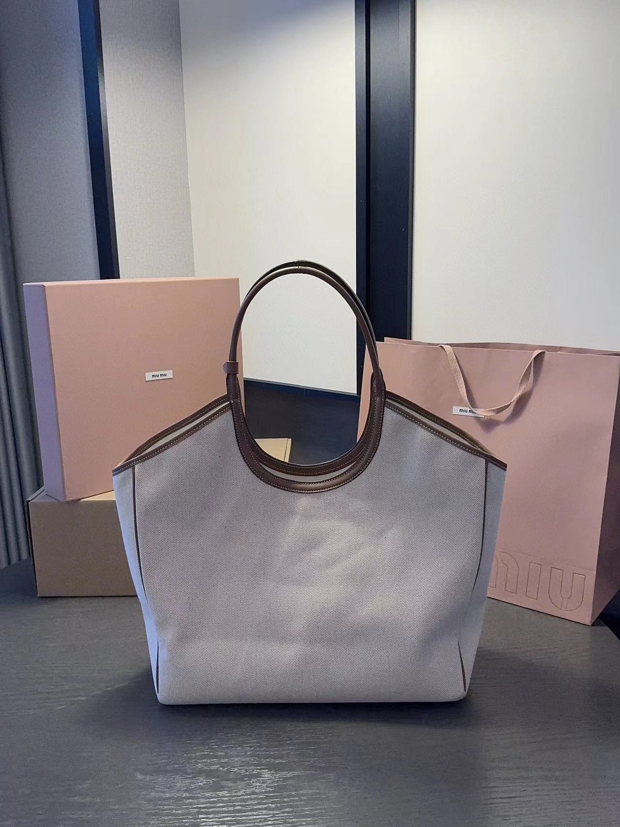 M1UM1U キャンバス ショッピングバッグ【 50％割引+送料無料】