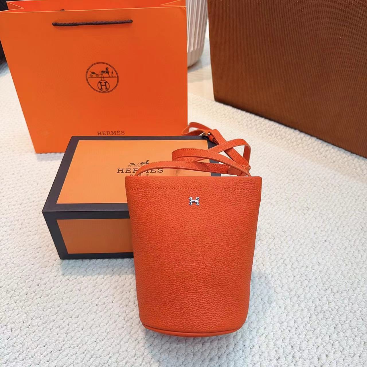 HERME5 牛革携帯電話バッグ【 50％割引+送料無料】