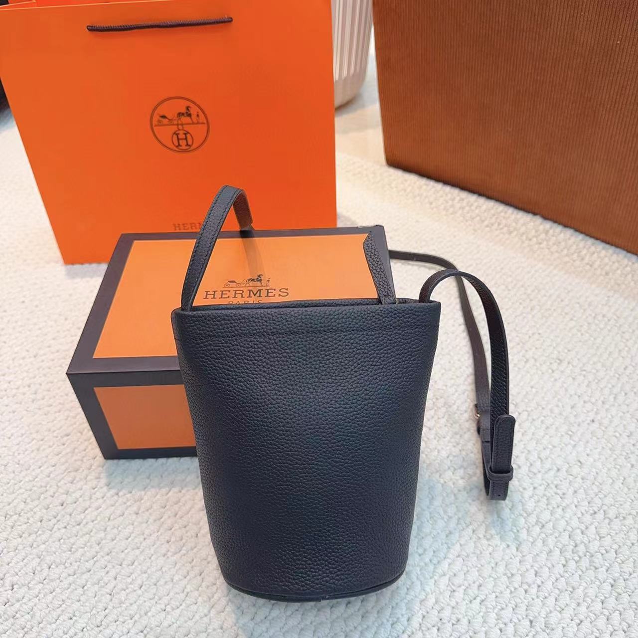 HERME5 牛革携帯電話バッグ【 50％割引+送料無料】