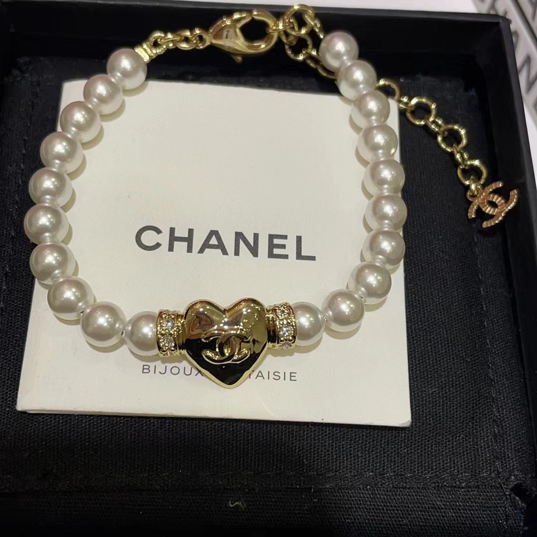 CHANE1 ハートパールブレスレット【 50％割引+送料無料】