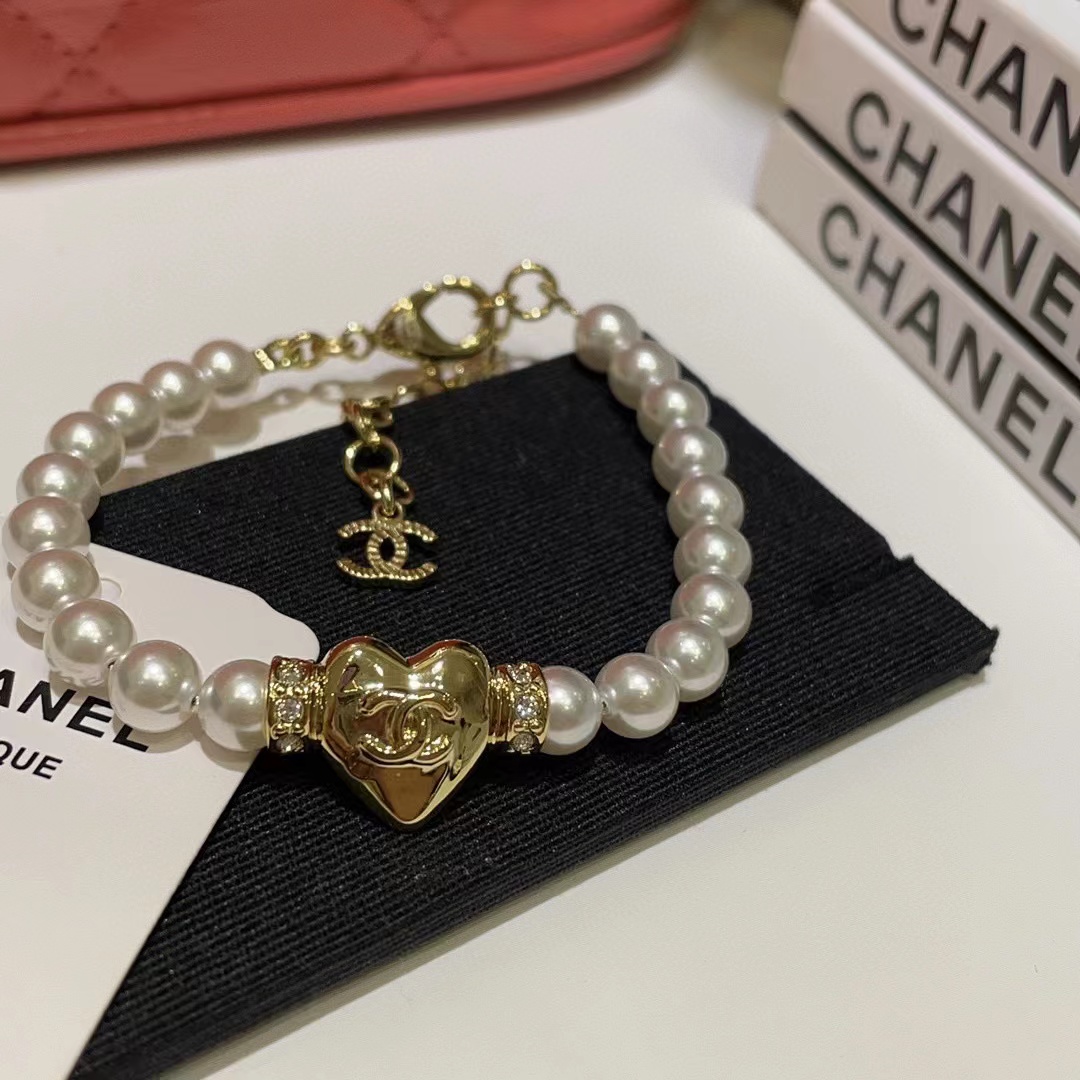 CHANE1 ハートパールブレスレット【 50％割引+送料無料】