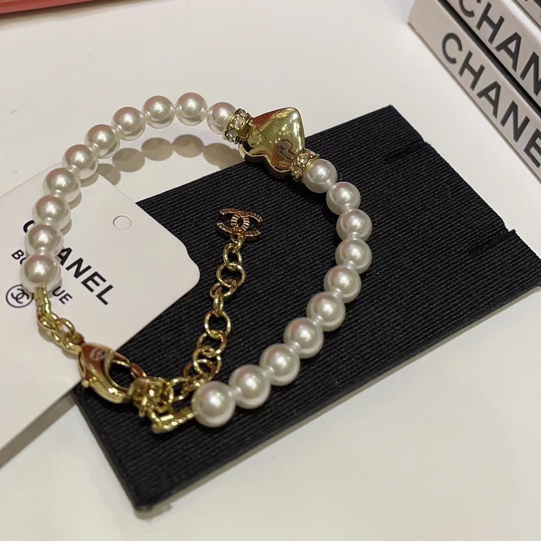 CHANE1 ハートパールブレスレット【 50％割引+送料無料】