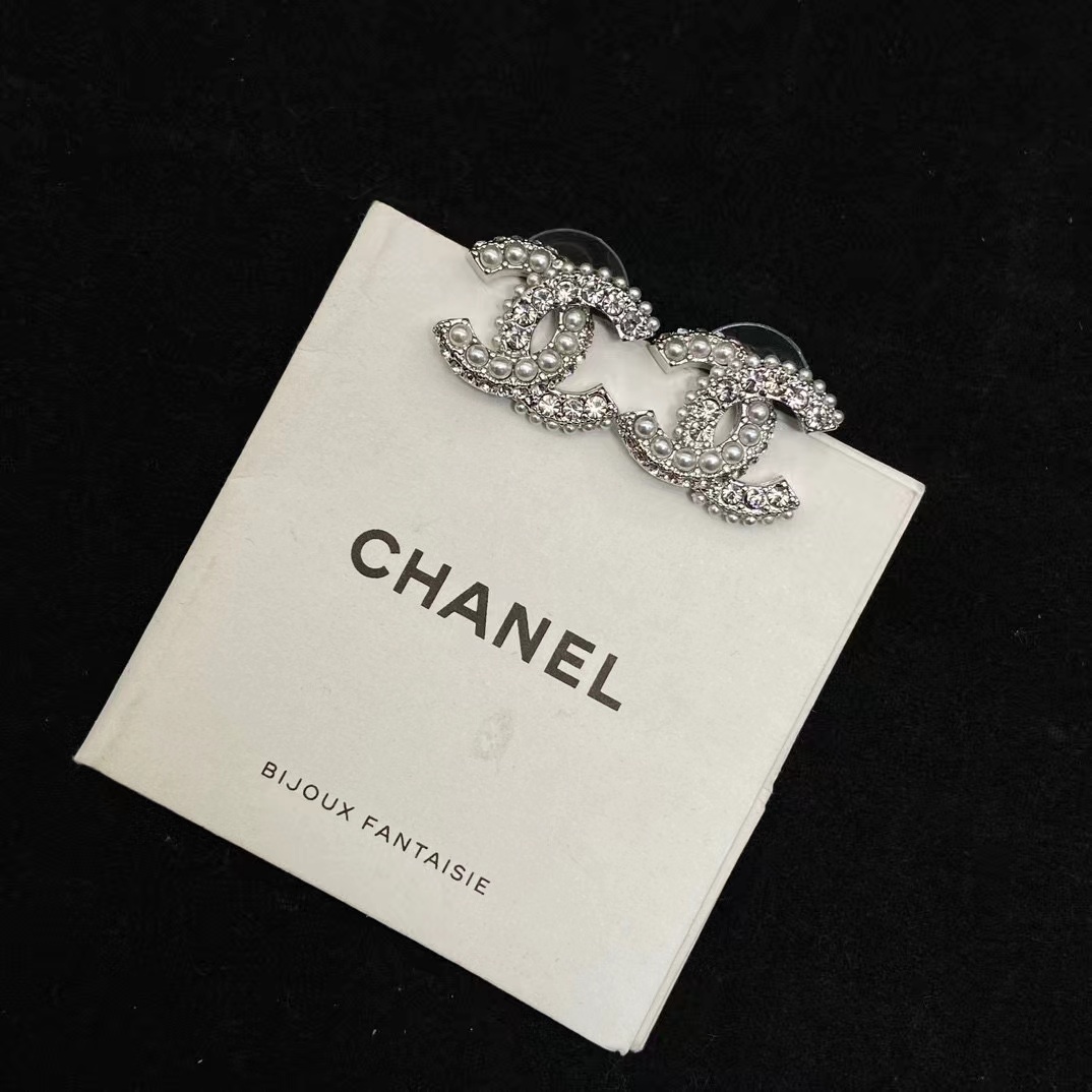 CHANE1 ダブルCパールイヤリング【 50％割引+送料無料】