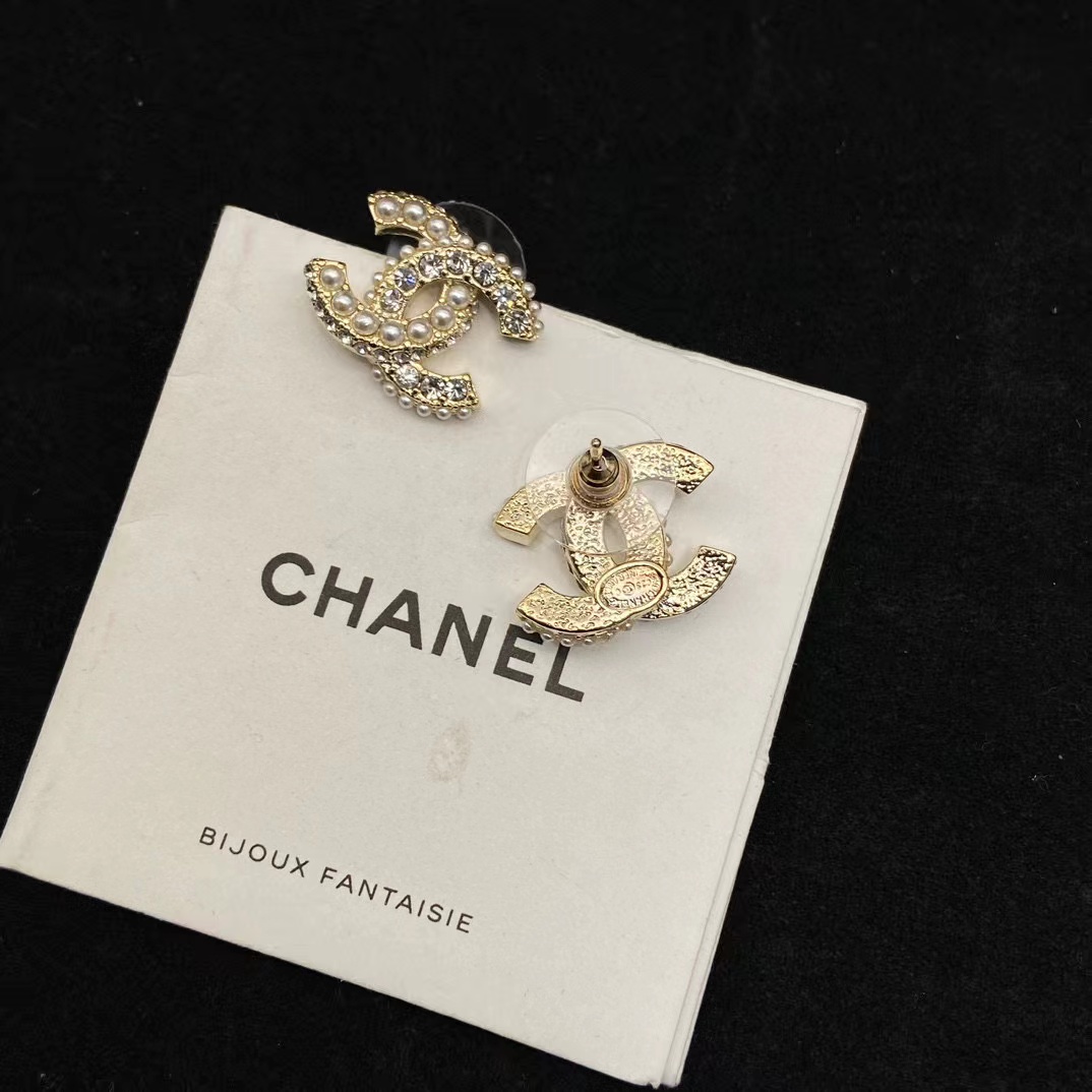 CHANE1 ダブルCパールイヤリング【 50％割引+送料無料】
