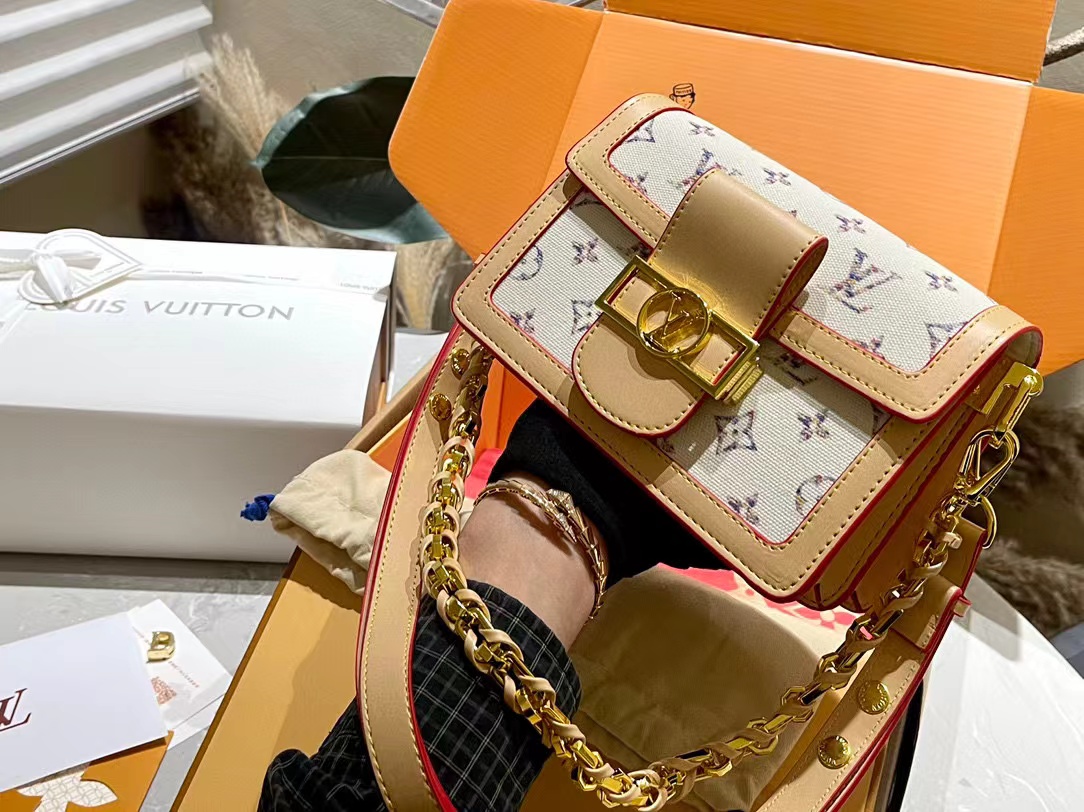 LV チェーンショルダーバッグ【 50％割引+送料無料】