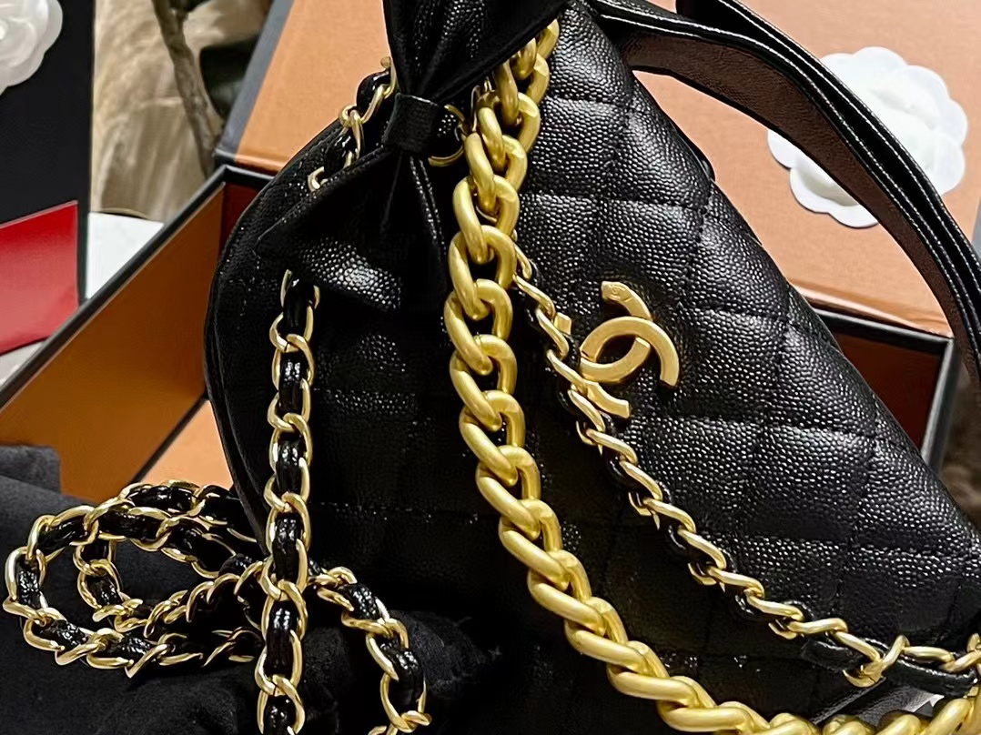 CHANE1 チェーン ハーフラウンド ハンドバッグ【 50％割引+送料無料】