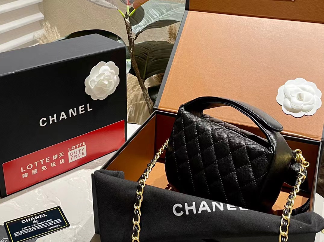 CHANE1 チェーン ハーフラウンド ハンドバッグ【 50％割引+送料無料】