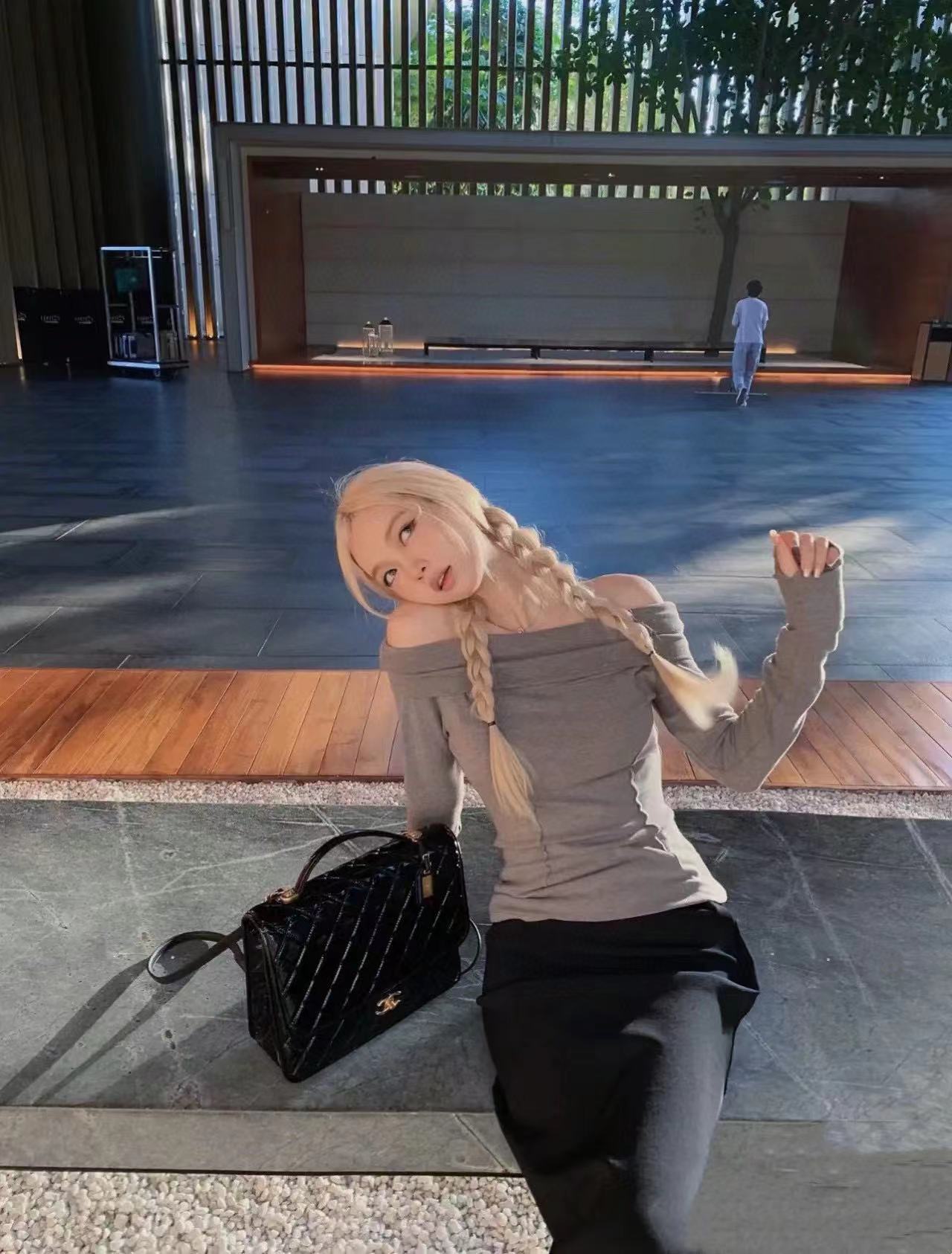 CHANE1 パテントレザー バックパック【 50％割引+送料無料】