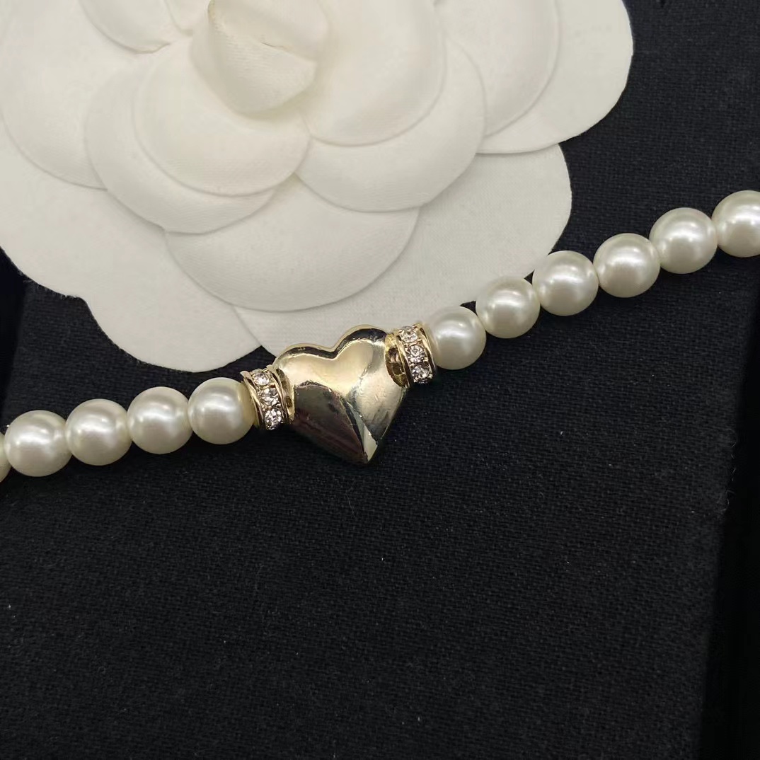 CHANE1 ハートパール ダブルC ブレスレット【50％割引+送料無料】