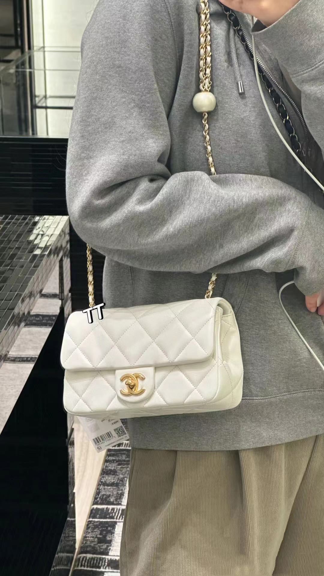 CHANE1 CF パール ゴールド ボール ショルダー クロスボディ バッグ【50％割引+送料無料】