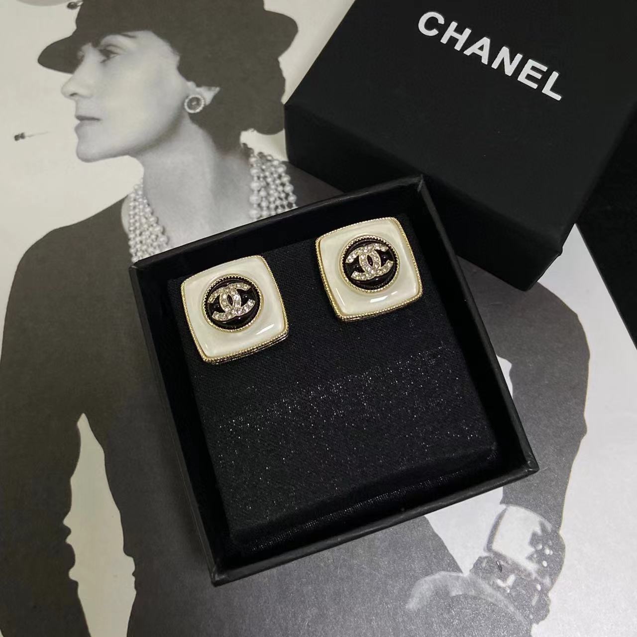 CHANE1 スクエアピアス+ネックレス 2点セット【50％割引+送料無料】