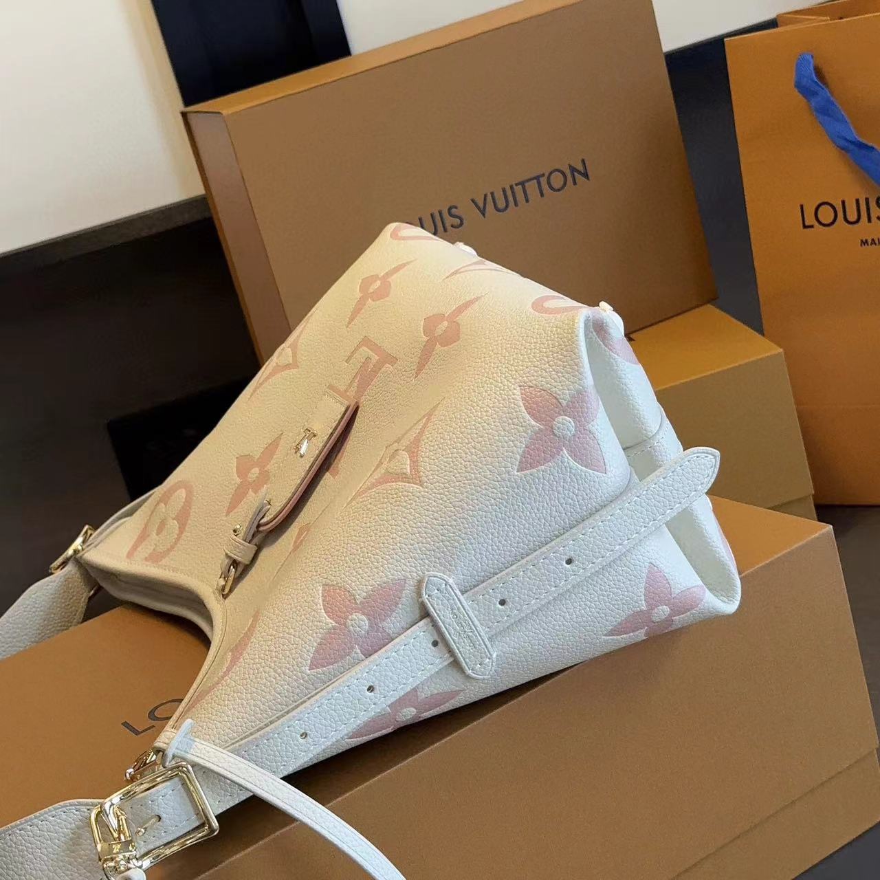 LV プリント バケットバッグ【50％割引+送料無料】