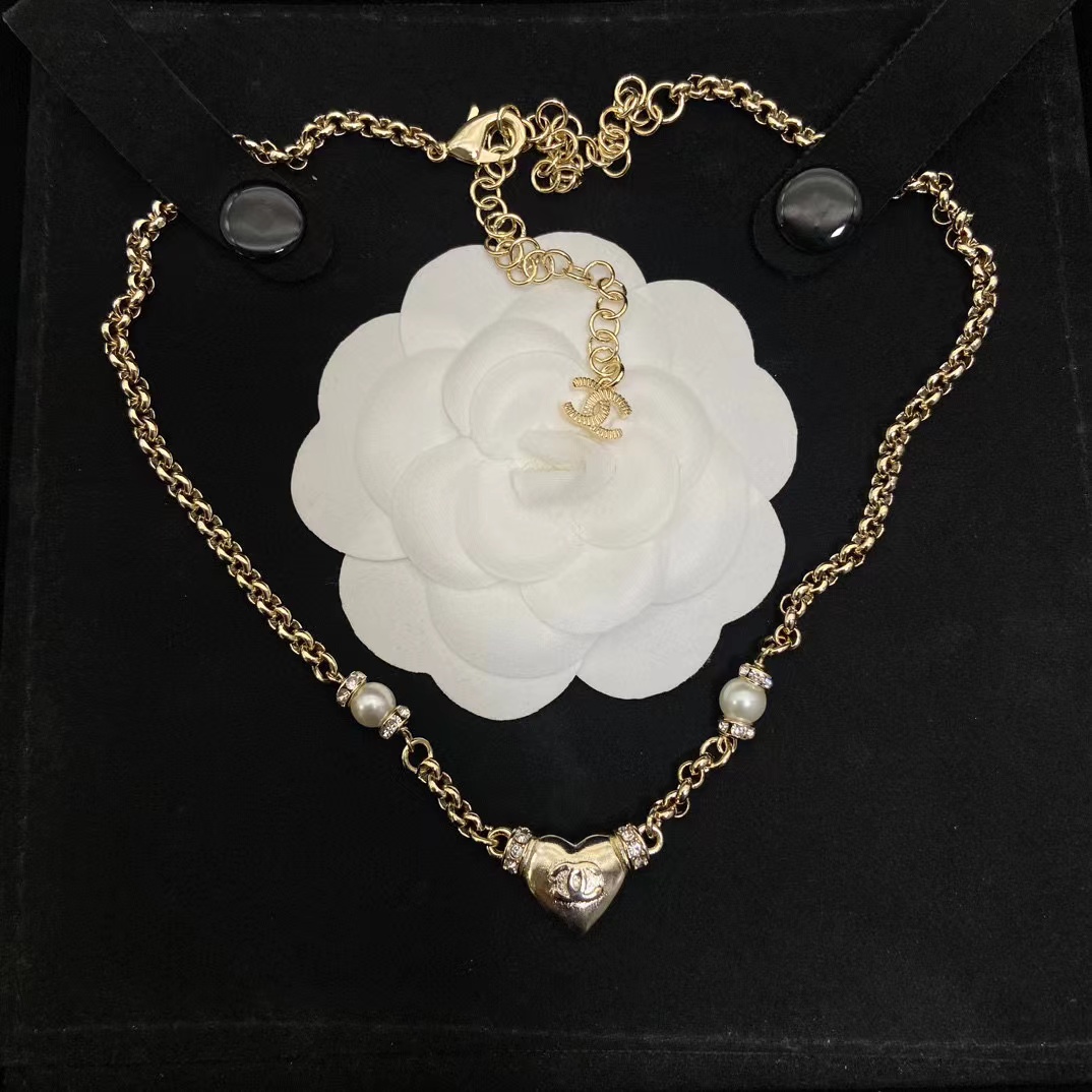 CHANE1 ハートパールネックレス【50％割引+送料無料】