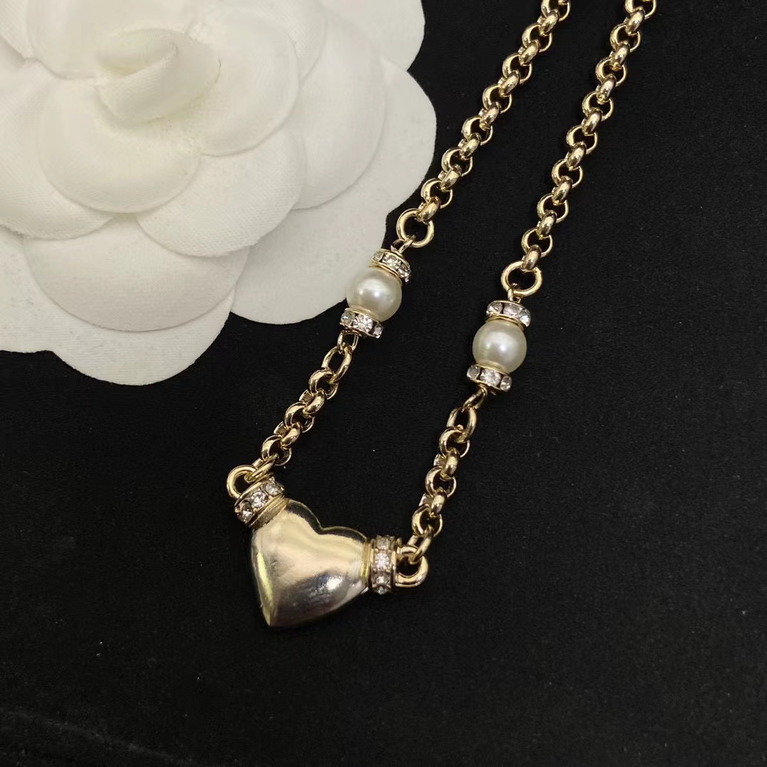 CHANE1 ハートパールネックレス【50％割引+送料無料】