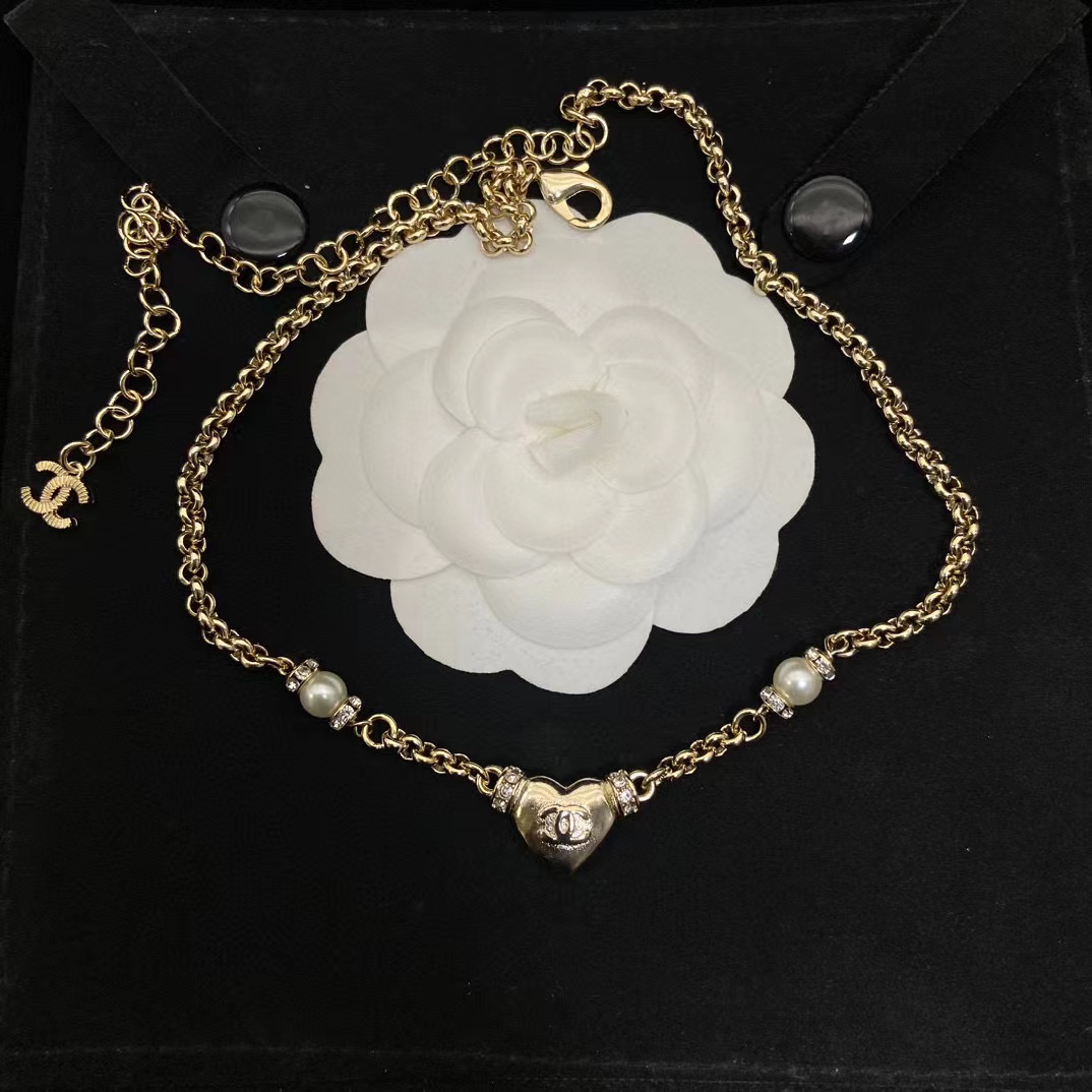 CHANE1 ハートパールネックレス【50％割引+送料無料】