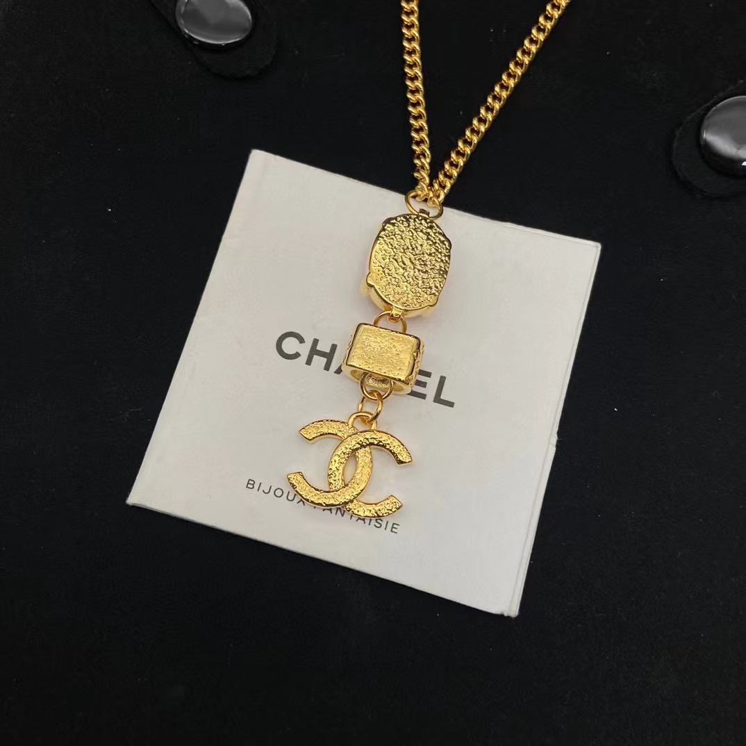 CHANE1 イヤリング+ネックレス 2点セット【 50％割引+送料無料】