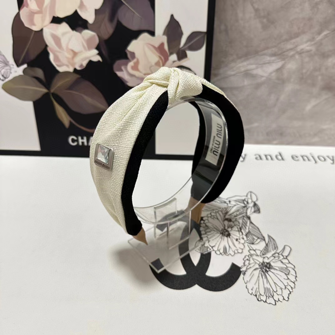 M1UM1U シンプルなカラーマッチングのヘッドバンド【50％割引+送料無料】