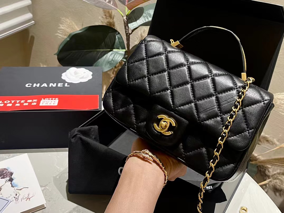 CHANE1 チェーンハンドバッグ【50％割引+送料無料】